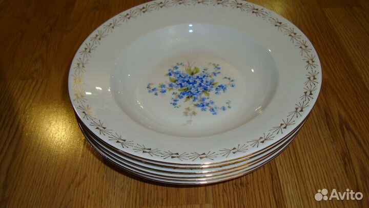 Тарелки суповые глубокие фарфоровые d23,5 см чсср