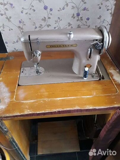 Машинка швейная