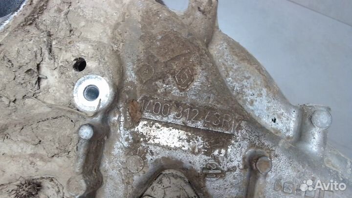 Коллектор впускной Renault Trafic, 2017