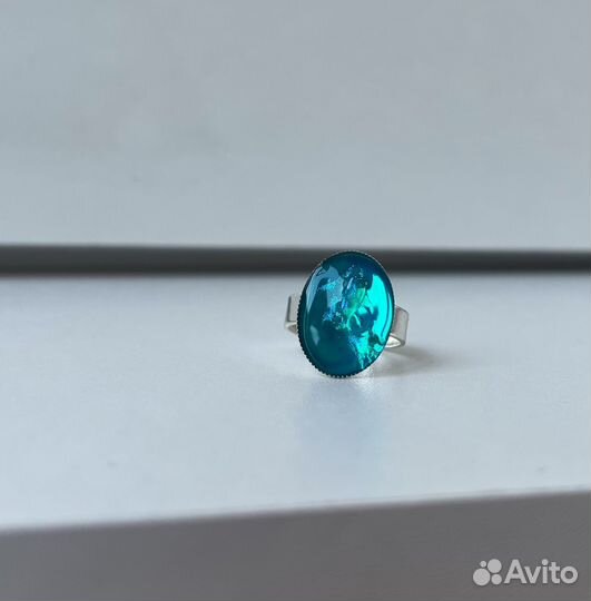 Кольцо из эпоксидной смолы