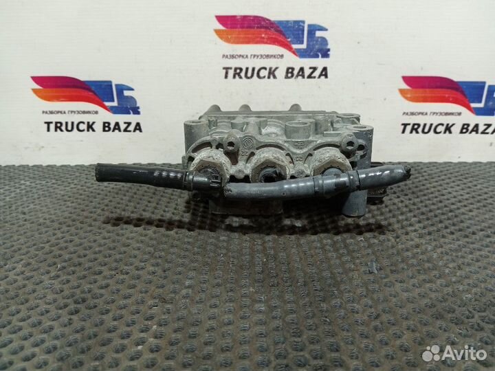 Кран уровня пола главный Daf XF106