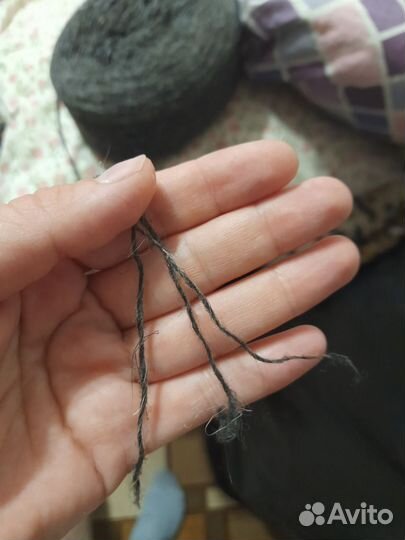 Шерсть овечья в мотках