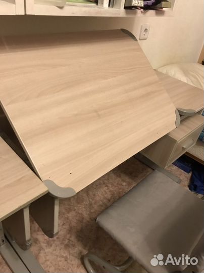 Растущая парта и стул дэми