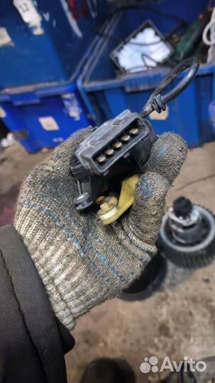 Сервопривод заслонки отопителя Bosch 0132801003