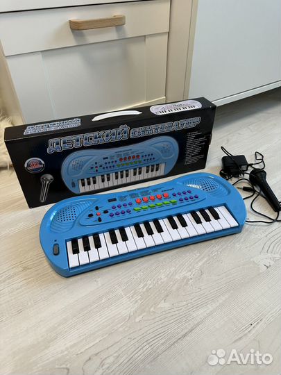 Синтезатор детский с микрофоном