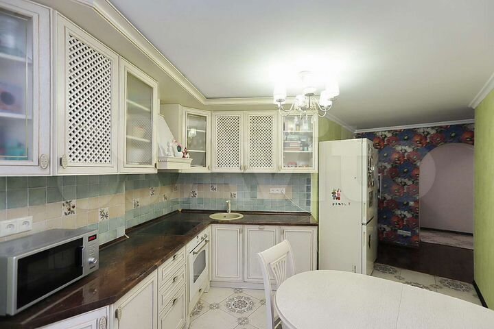 2-к. квартира, 72,3 м², 2/16 эт.