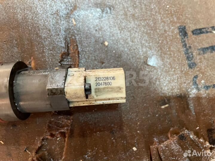 Форсунка топливная DAF XF 106 2018 2047600