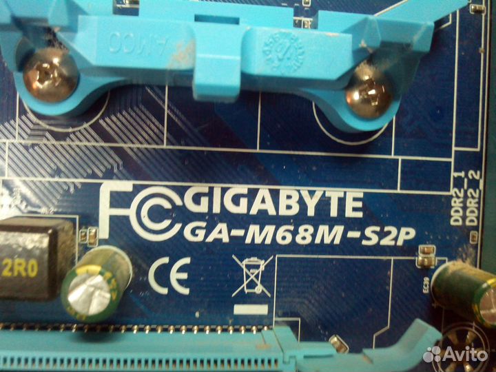 Материнская плата ga-m68m-s2p + процессор + память
