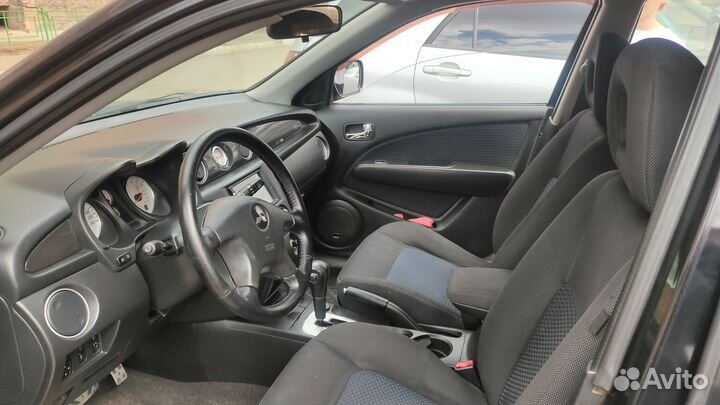 Mitsubishi Outlander 2.4 AT, 2006, 188 000 км