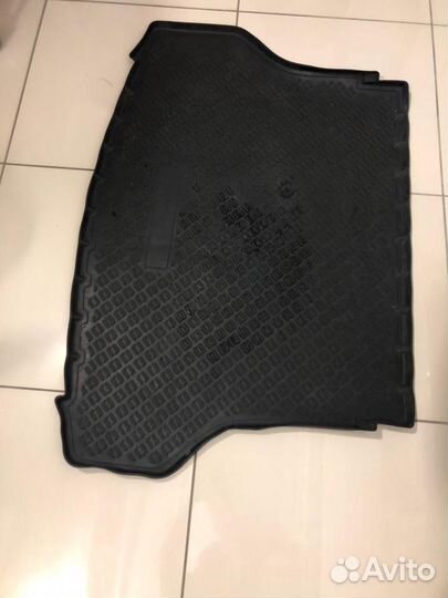 Коврик в багажник nissan x trail