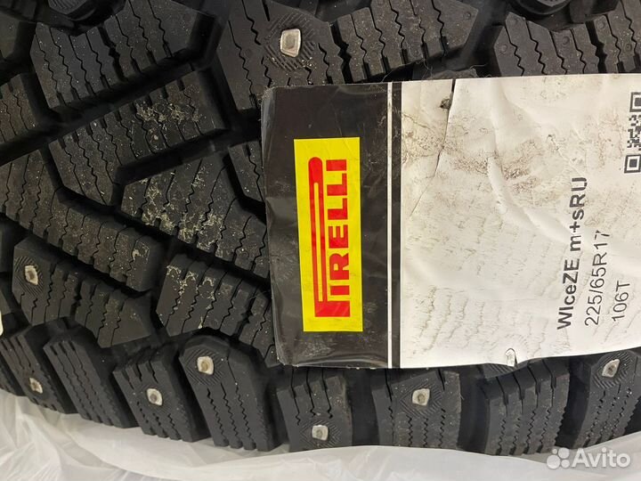 Pirelli Ice Zero 225/65 R17 106T