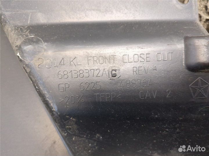 Накладка замка капота Jeep Cherokee 2013, 2015