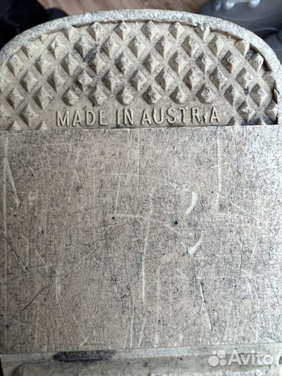 Детские горнолыжные ботинки 240 мм Австралия бу