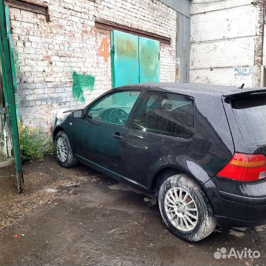 Volkswagen Golf 1.4 МТ, 1998, 155 555 км