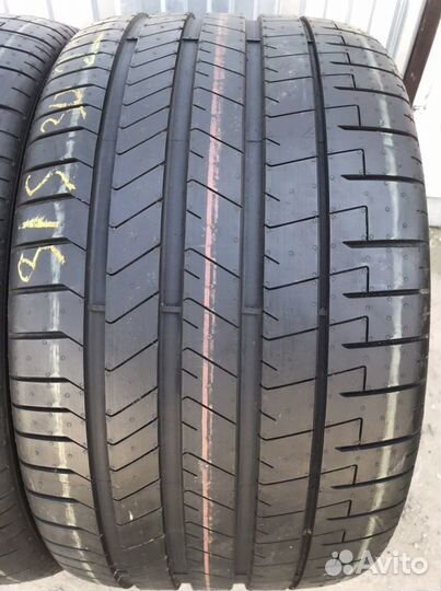 Pirelli P Zero PZ4 315/30 R20