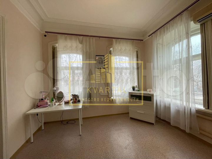 2-к. квартира, 50 м², 2/2 эт.