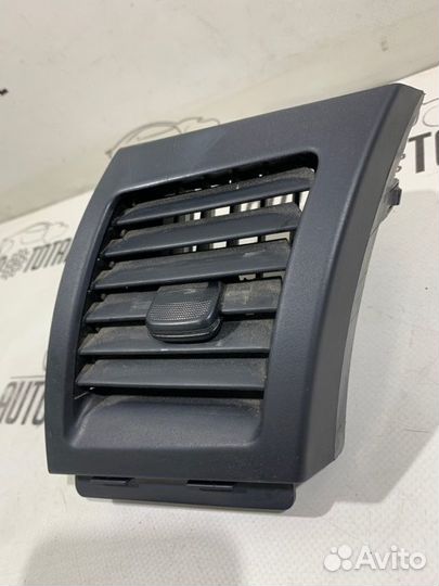 Дефлектор воздуховода Mitsubishi Lancer 10 4A92