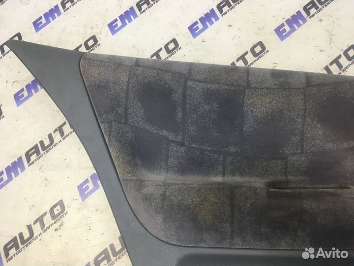 Обшивка двери задней левой Рено Меган 1 седан