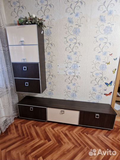 Тумба под телевизор