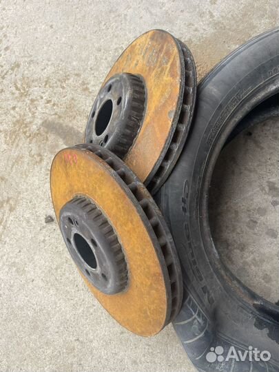 Тормозные диски передние mercedes w213 16C05910E