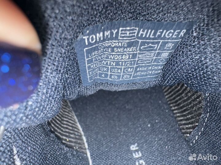 Новые кроссовки tommy hilfiger 37р