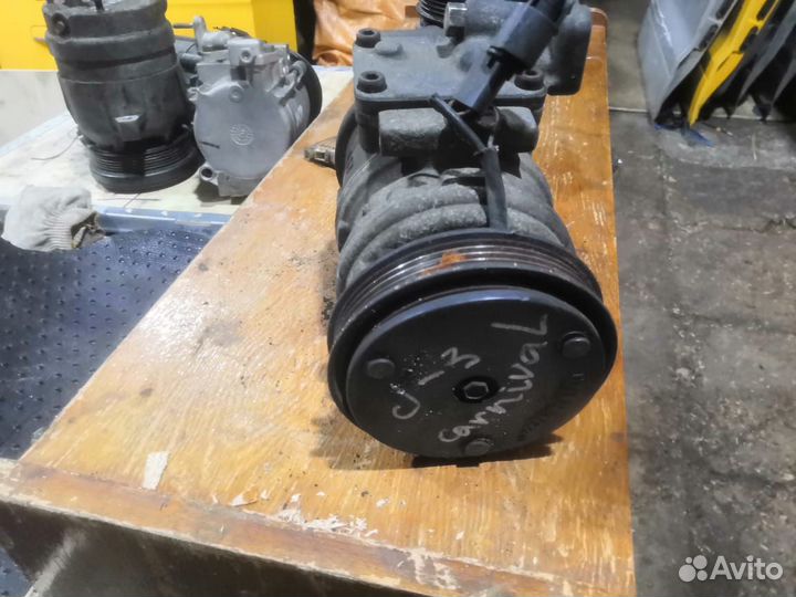 Компрессор кондиционера двс J3 Carnival/Terracan