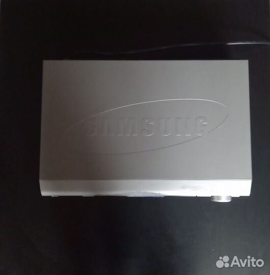 Видеомагнитофон (видеоплеер) VHS Samsung SVR-253