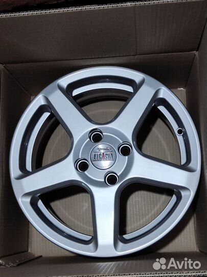Литые диски r 15 4100 Alcasta M62