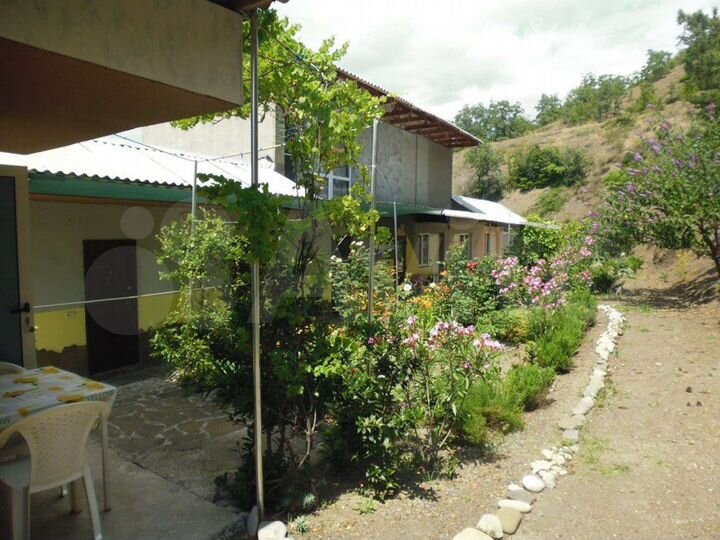 Дом 153 м² на участке 6 сот.