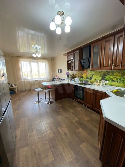 3-к. квартира, 116 м², 13/15 эт.