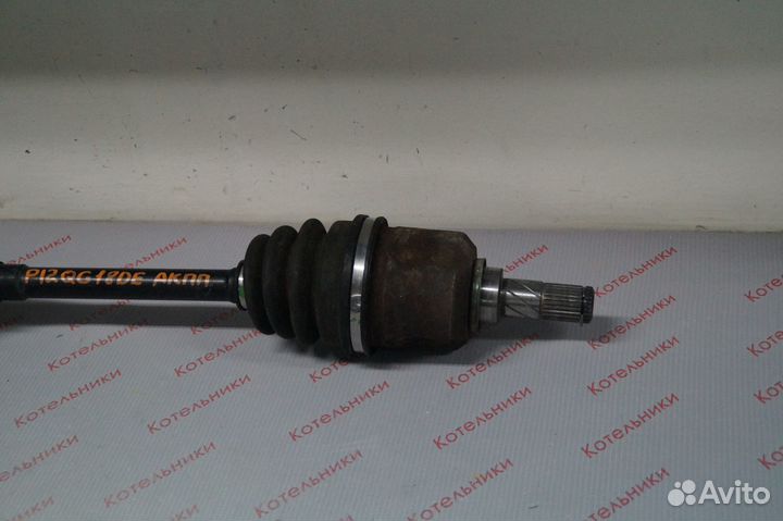 Nissan 39101-AU315 Вал приводной левый