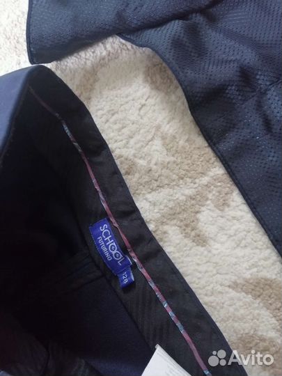 Продам школьную форму для мальчика