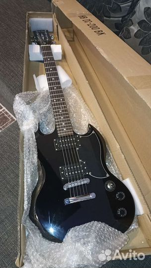 Гитара Harley Benton DC-200 BK