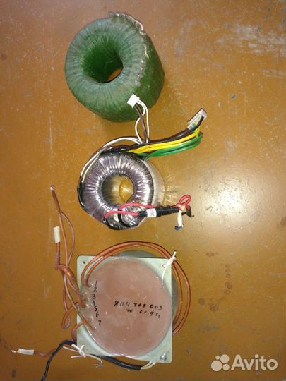 Унч Амфитон