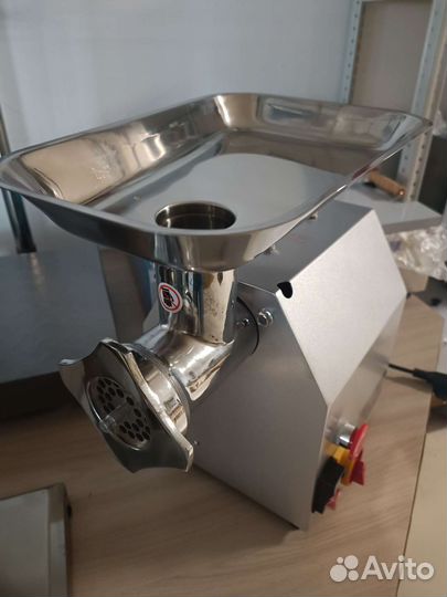 Мясорубка TK-12P Foodatlas (с реверсом) новая