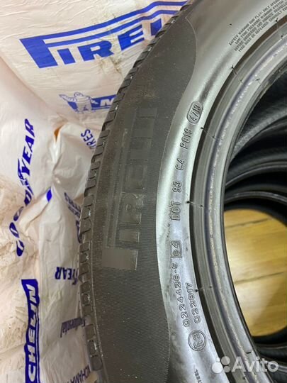 Pirelli Winter Sottozero 210 225/60 R17