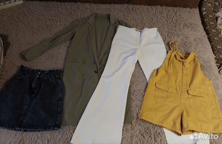 Одежда женская 42-44 размера