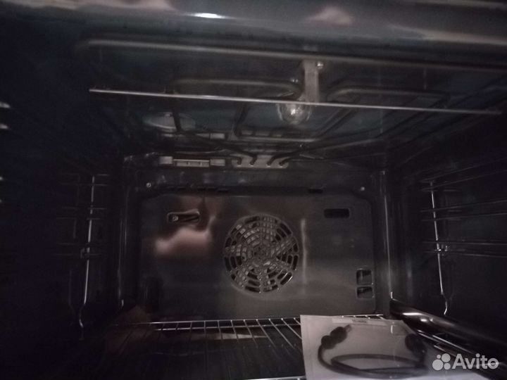 Духовой шкаф и микроволновка Bosch 6 series