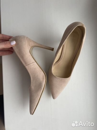 Женская обувь 39 размер