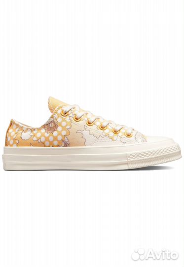 Кроссовки converse