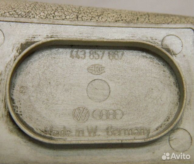 Ручка потолочная Audi 80 B3