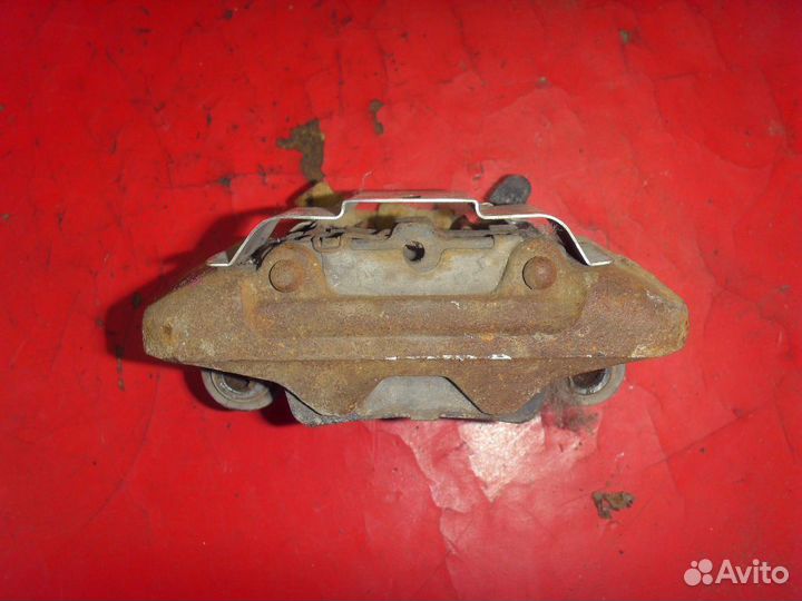 Суппорт тормозной задний правый Chery Tiggo (T11)