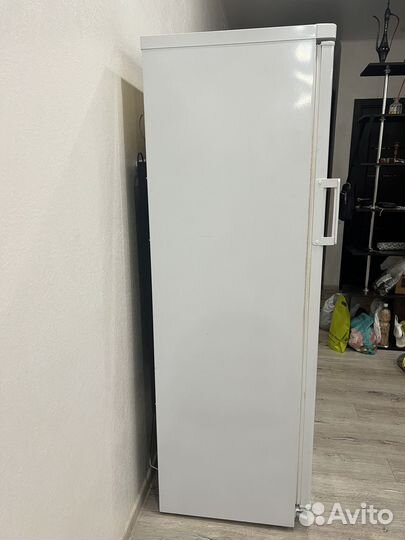 Морозильник Indesit SFR 167 NF