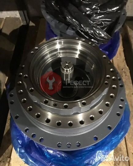 Редуктор хода Case CX225SR KRA10150