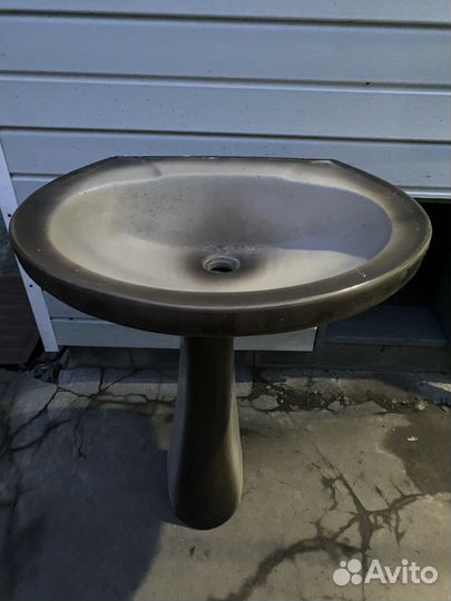 Раковина в ванную тюльпан