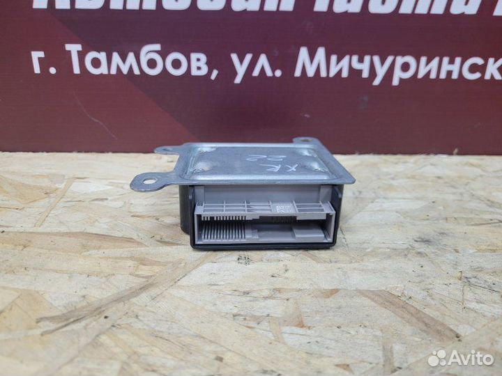 Блок управления подушкой безопасности LADA X-Ray