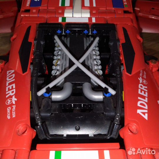 Ferrari 488 GTE (аналог lego)