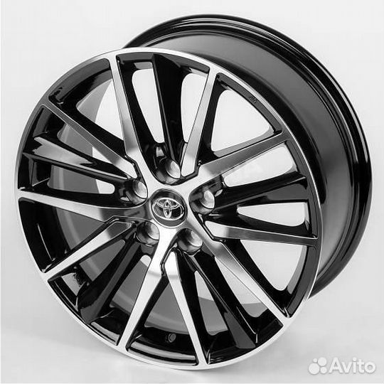 Литой диск в стиле Toyota R18 5x114.3. Примерка ко