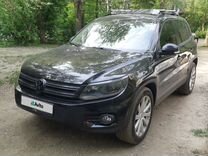 Volkswagen Tiguan, 2012, с пробегом, цена 1 100 000 руб.