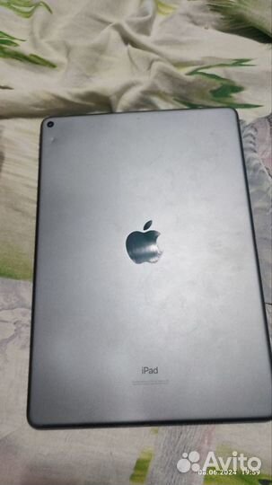 Планшет apple iPad air 3